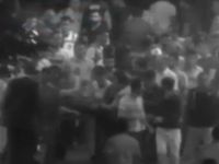 Halka Ateş Etmeyi Reddedip İntihar Etti