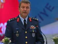 Eski Tümgeneral Selçuk Kendini Olayların İçinde Bulmuş!