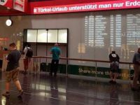 Dışişleri Viyana Havalimanı’ndaki O Yazıyı Kaldırttı