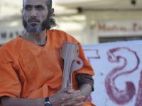 Guantanamo'dan Çıktı Esareti Bitmedi