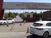 Silivri ve Maltepe'de 62 Gardiyana Gözaltı