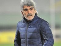 Wil 1900 Uğur Tütüneker'in Sözleşmesini Feshetti