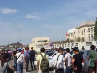 Kırgızistan'da Çin Büyükelçiliği'ne Saldırı