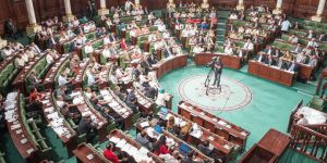 Tunus'ta Yeni Hükümet Göreve Başladı