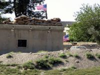 PYD 'Karargahı'na Asılan ABD Bayrakları Halen Yerinde