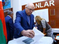 Azerbaycan Anayasa Değişikliğine 'Evet' Dedi