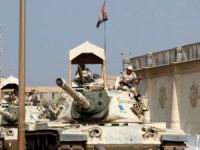 "Mısır'daki Cezaevinde Siyasi Mahkumlar Dövülüp Aç Bırakılıyor"