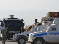 Askeri Silah Ateş Aldı, 4 Kişi Öldü