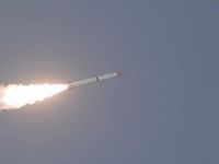 Husiler Yemen'den Mekke'ye Balistik Füze Fırlattı