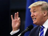 Trump'tan El-Cezire Muhabirine Tehdit: Sizin İşiniz Bitti