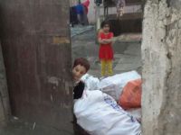 Hayırda Buluşanlar Topluluğu Silvanlı Mağdur Aileye Yardım Eli Uzattı