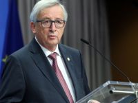 Jean Claude Juncker: Avrupa Türkiye'ye Ders Vermekten Çekinmeli