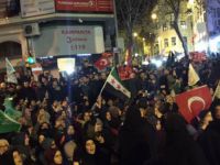 Müslüman Gençler İran Konsolosluğu Önünde...