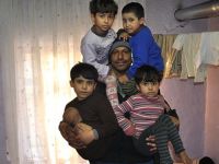 “Baba, Bizi de Cennete, Annemizin Yanına Götür”