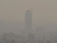 İran’da Hava Kirliliği Okulları Tatil Ettirdi