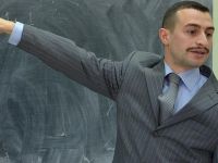 Beytüşşebap’ın Eski Kaymakamı Güntepe’nin Eşi de Gözaltına Alındı