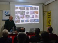 Amasya Özgür-Der’de Sosyal Medya’da İslami Tavır Konuşuldu