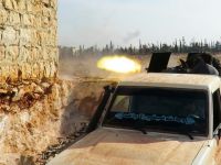 ABD Uçakları Direnişçilere Ait Silah Deposunu Vurdu!