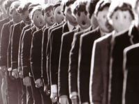 Şehitlere Saygı Duruşu Saçmalığı