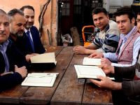 Sanayideki Usta ve Çıraklar Kur’ân Okumayı Öğreniyor