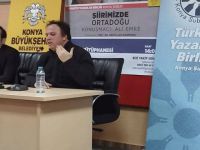 Konya’da “Şiirimizde Ortadoğu” Konuşuldu
