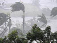 Avustralya’da Kasırga 35 Bin Evi Elektriksiz Bıraktı