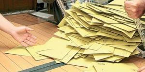 AK Partili Yasin Aktay: Evet Oyları Çalınmış Olabilir