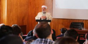 İstanbul Müftüsü Yılmaz: “Sosyal Medya İlmihaline İhtiyacımız Var”