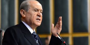 Bahçeli Coşmuş: Ver Mehteri, Kim Tutar Seni!