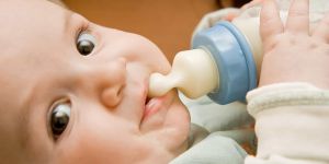 “Sağlıklı Beslenme” Takıntısı Bebeğin Hayatına Mal Oldu!