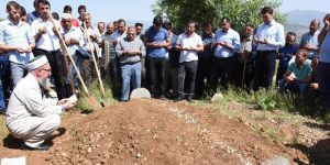 PKK’lı Militanlar, Biri 3 Aylık 7 Çocuğu Yetim Bıraktı!