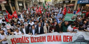 Binlerce Filistin Sevdalısı ‘Özgür Kudüs’ İçin Yürüdü