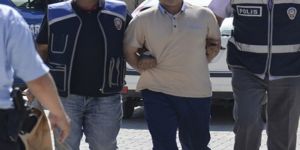 İçişleri Bakanlığı Eski Çalışanlarına Bylock Operasyonu: 42 Gözaltı Kararı