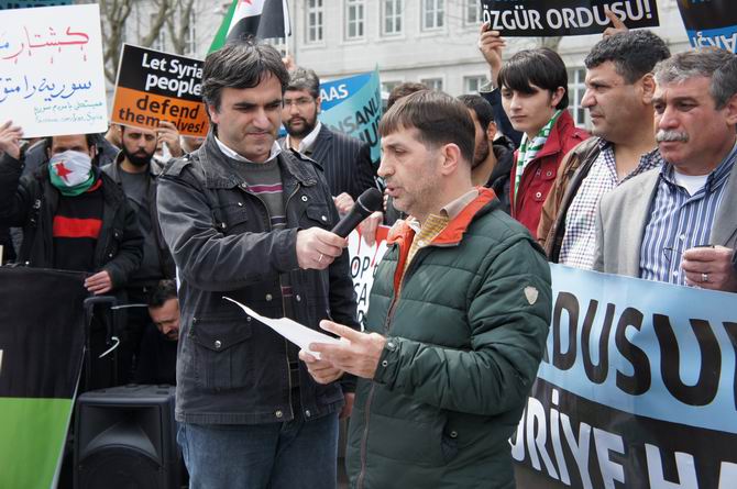 01042012_harbiye_suriye_dostlari_eylemi_13.jpg