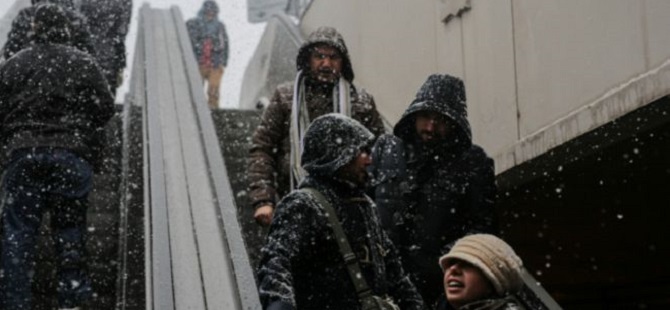 150223122113_istanbul_snowstorm_file_640x360_aparsiv.jpg