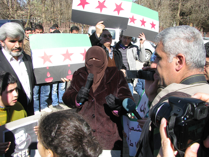 18032012_batman_suriye_eylemi_sinir_kapisi-(11).jpg
