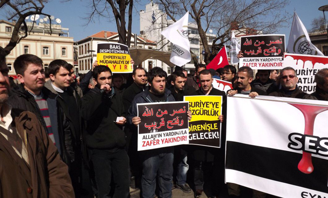 18032012_trabzon_suriye_eylemi-(2).jpg