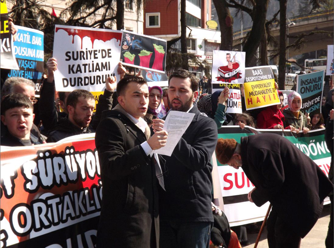 18032012_trabzon_suriye_eylemi-(3).jpg