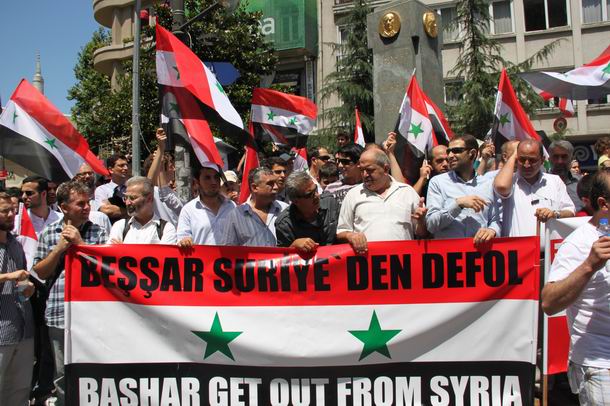 2011-07-15_suriye-protesto_tesvikiye01.jpg 2011-07-15_suriye-protesto_tesvikiye01.jpg