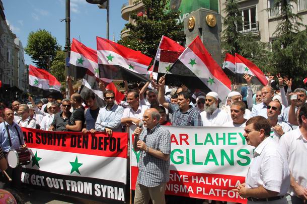 2011-07-15_suriye-protesto_tesvikiye04-ridvan-kaya.jpg 2011-07-15_suriye-protesto_tesvikiye04-ridvan-kaya.jpg