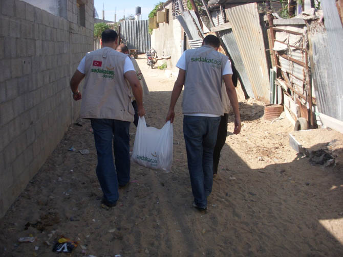 2012-gazze-kurban-sadakatasi-382.jpg 2012-gazze-kurban-sadakatasi-382.jpg