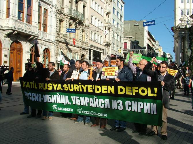201201203_istiklal_caddesi_rus_konsolosluk_putin_01.jpg