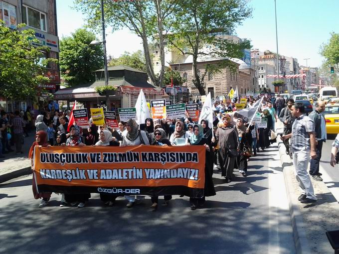 20130427-fatih_cozum_sureci_yuruyusu-03_1.jpg 20130427-fatih_cozum_sureci_yuruyusu-03_1.jpg