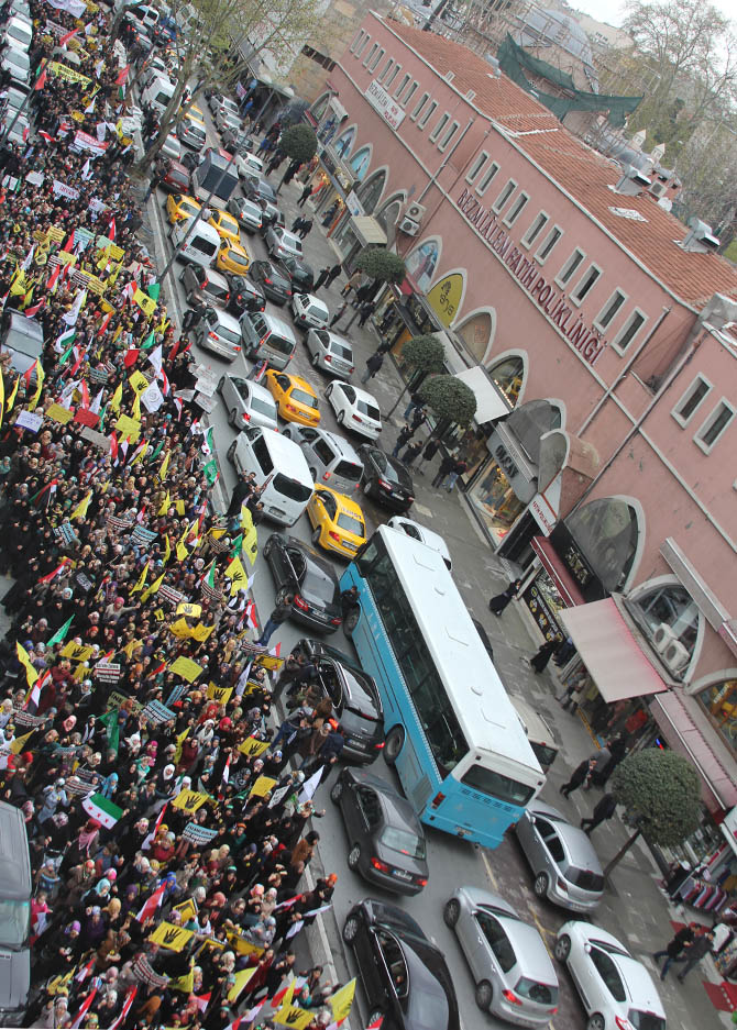 2014-04-11_fatih-sarachane-misir-529-idam-protesto-yuruyusu-egypt-turkey-04.jpg