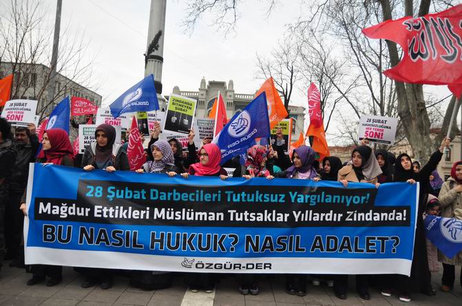 20150228-28-subat-musluman-tutsaklara-ozgurluk-fatih-02.jpg 20150228-28-subat-musluman-tutsaklara-ozgurluk-fatih-02.jpg
