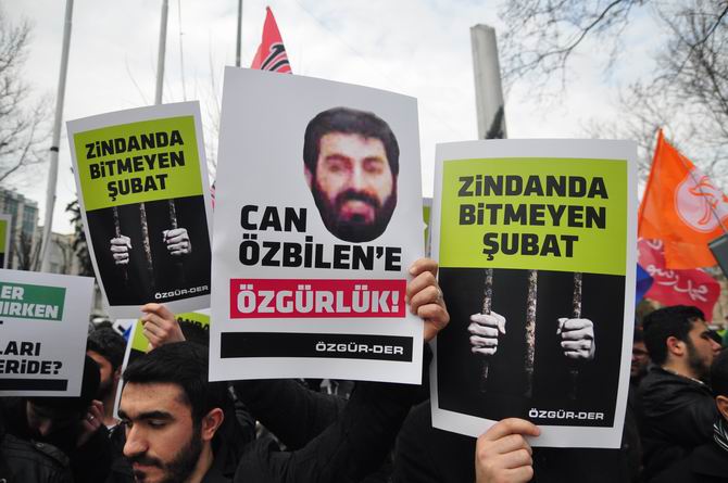 20150228-28-subat-musluman-tutsaklara-ozgurluk-fatih-11.jpg 20150228-28-subat-musluman-tutsaklara-ozgurluk-fatih-11.jpg