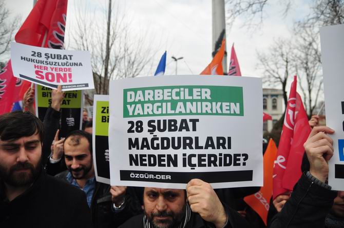 20150228-28-subat-musluman-tutsaklara-ozgurluk-fatih-12.jpg 20150228-28-subat-musluman-tutsaklara-ozgurluk-fatih-12.jpg