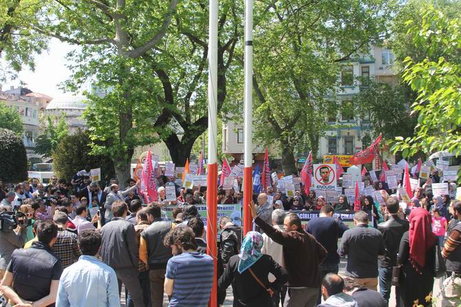 20150509-sarachane-kilicdaroglu-chp-irkci-protesto_11.jpg 20150509-sarachane-kilicdaroglu-chp-irkci-protesto_11.jpg