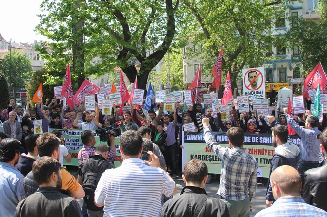 20150509-sarachane-kilicdaroglu-chp-irkci-protesto_14.jpg 20150509-sarachane-kilicdaroglu-chp-irkci-protesto_14.jpg