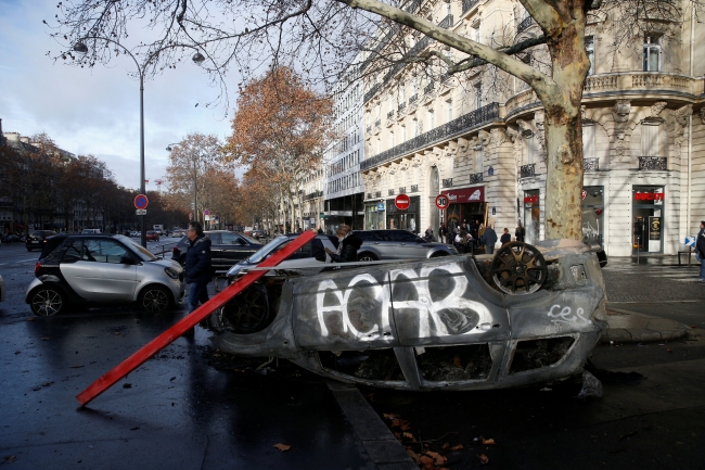 2018-12-02t080428z_272147737_rc1f41e97cb0_rtrmadp_3_france-protests-10.jpg